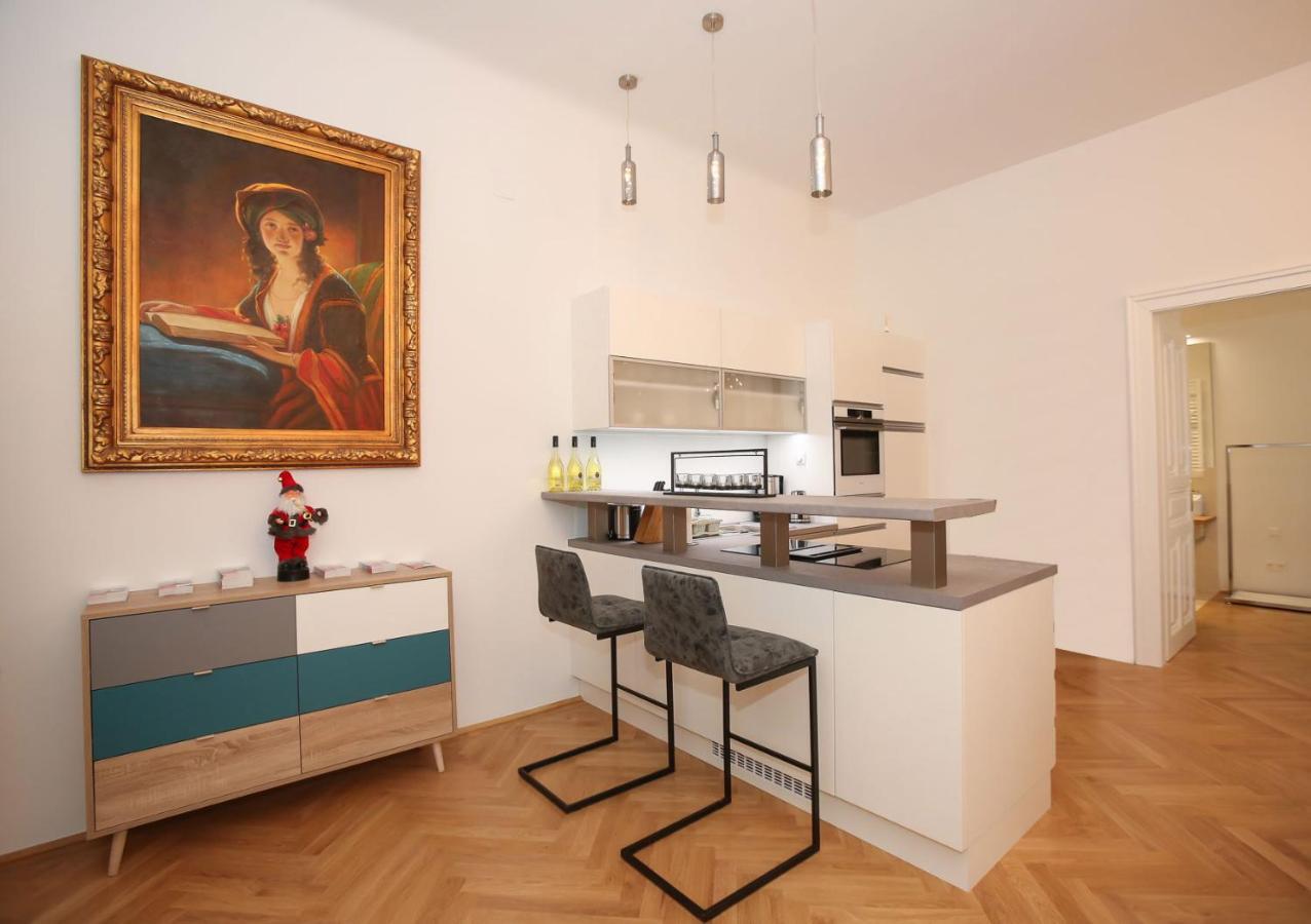 Luxusapartment Altes Rathhaus Viena Exterior foto